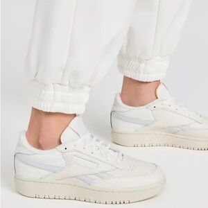 EUC Reebok Club C Double Revenge Sneakers Chalk / Alabaster - 6.5